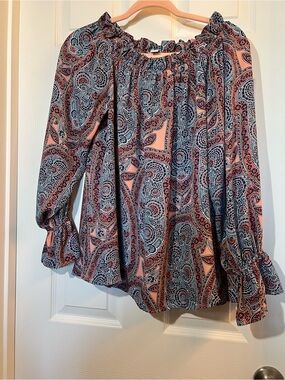 🦋 Paisley Belle & sky  Blouse in Coral and Navy size medium